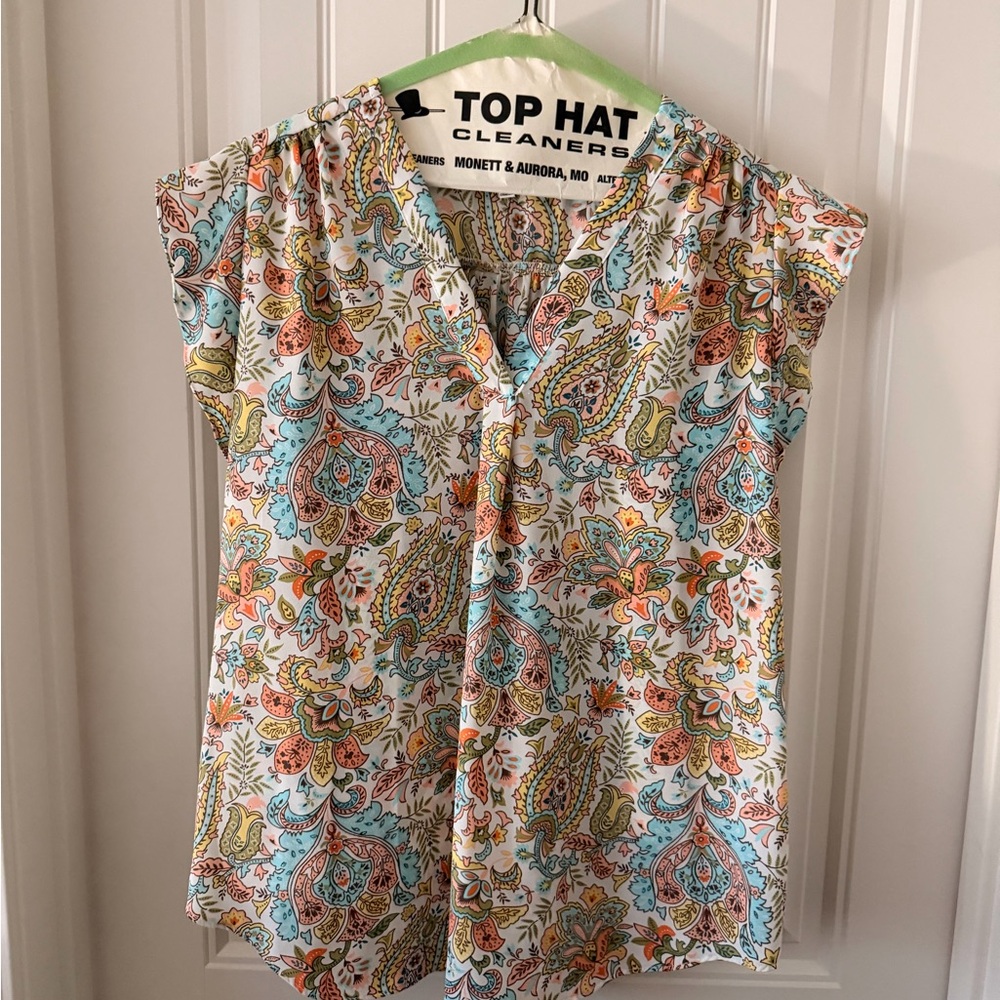 Chaus Multicolor Paisley V-Neck Blouse